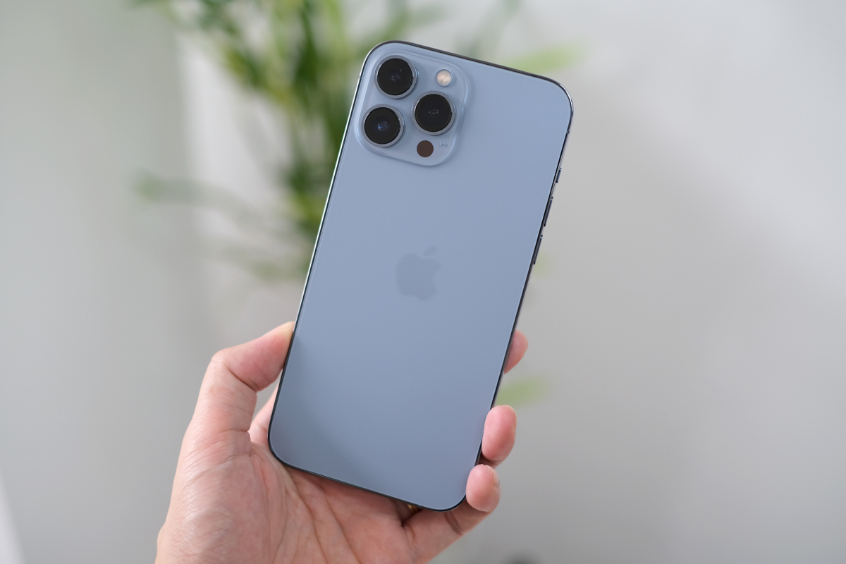 Mặt kính iPhone 13 Pro Max