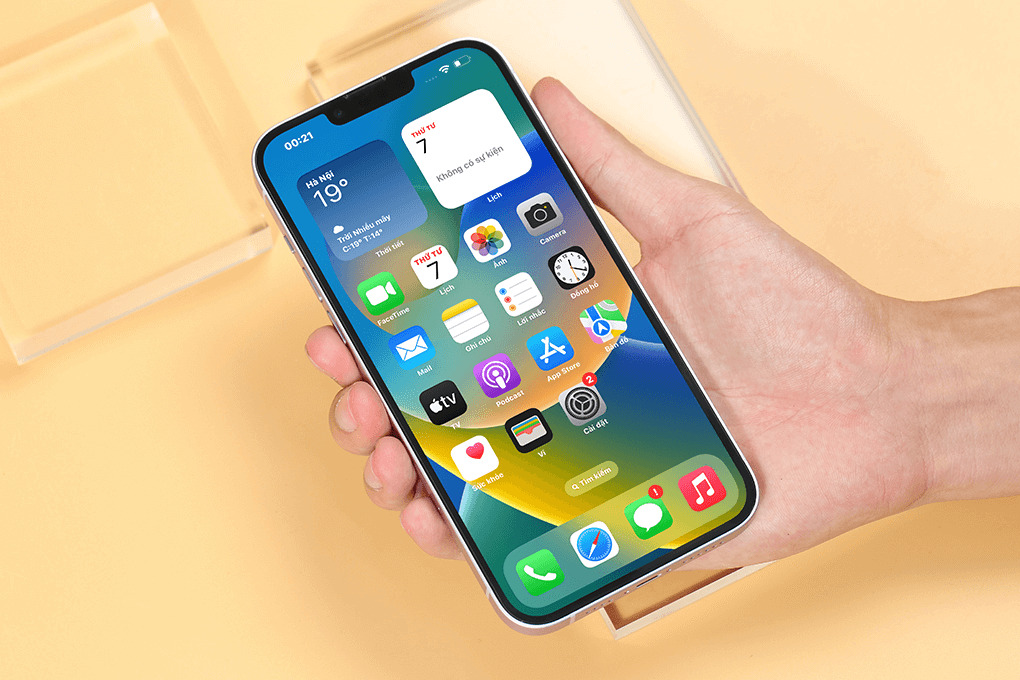 mat-kinh-luon-keo-iphone-14-plus-zin-nau-may-dai-bang-5
